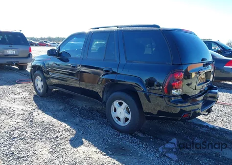 2002 Chevrolet Trailblazer Ls from USA, damaged, VIN 1GNDT13S622431906